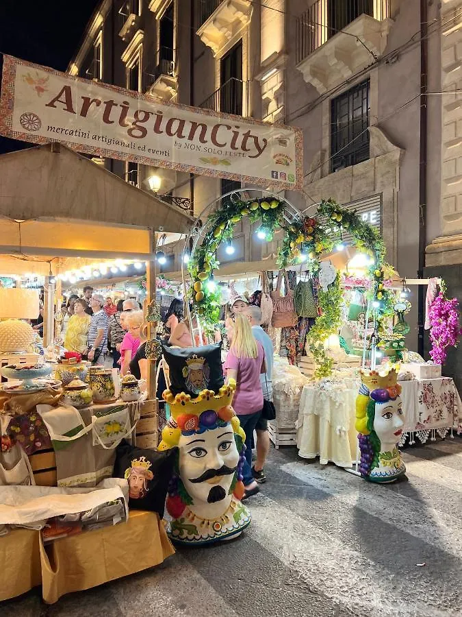 CiuriCiuri Home Appartamento storico nel centro di Catania Italia